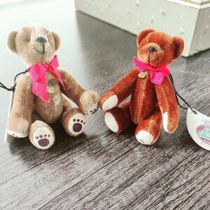 Bears, Miniature Dollhouse size by Cottage Collectibles with jointed arms & legs